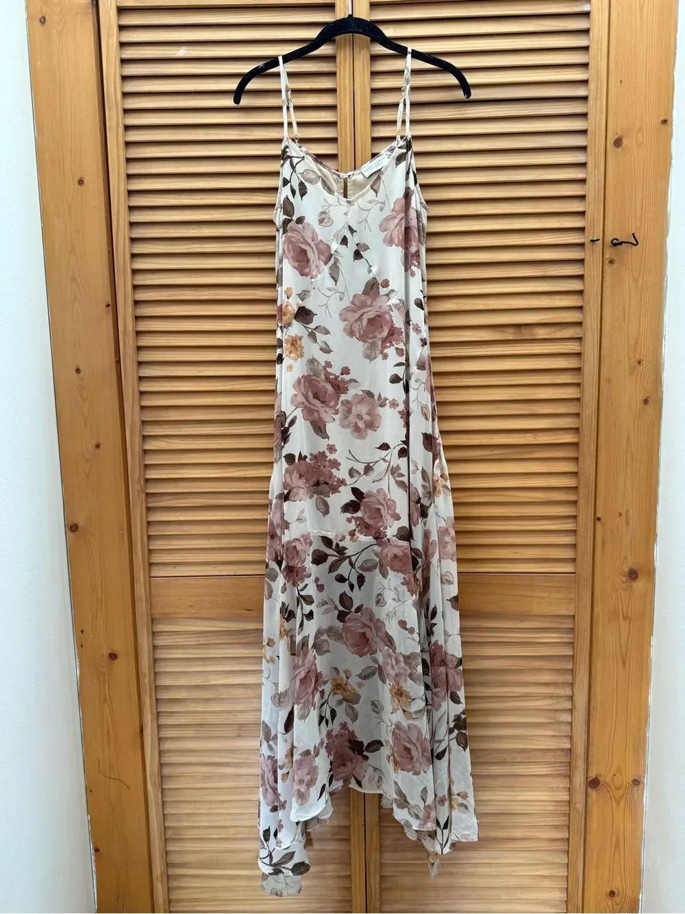 Dress Forum Cream Maxi Slip Dress with Rose Print size small